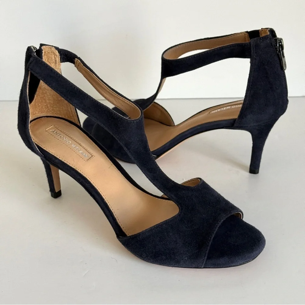 Antonio Melani T-Strap Kitten Heels Blue Velvet Heeled Sandals Size 7M